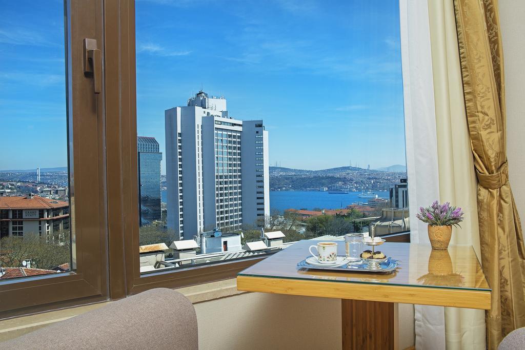 Nova Plaza Orion Готель 4*