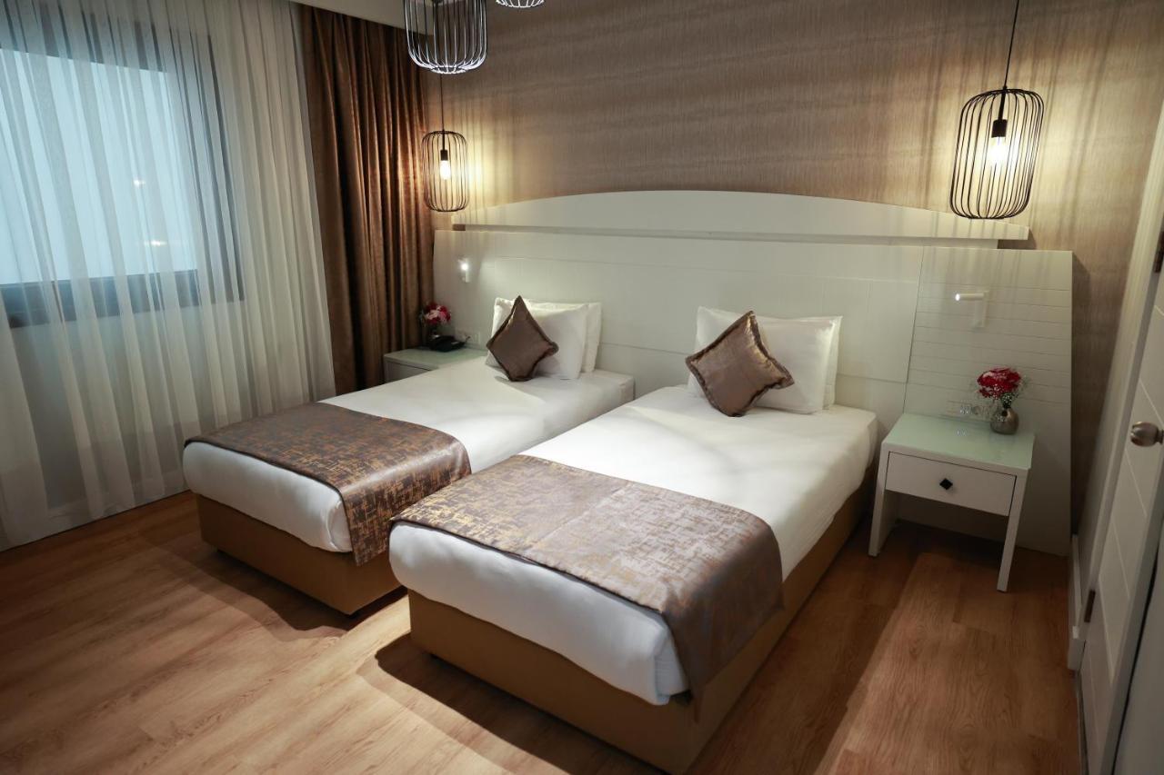 מלון Nova Plaza Orion 4*