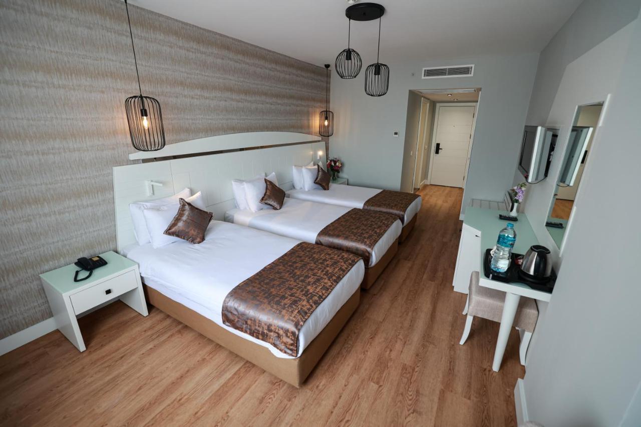 מלון Nova Plaza Orion 4*